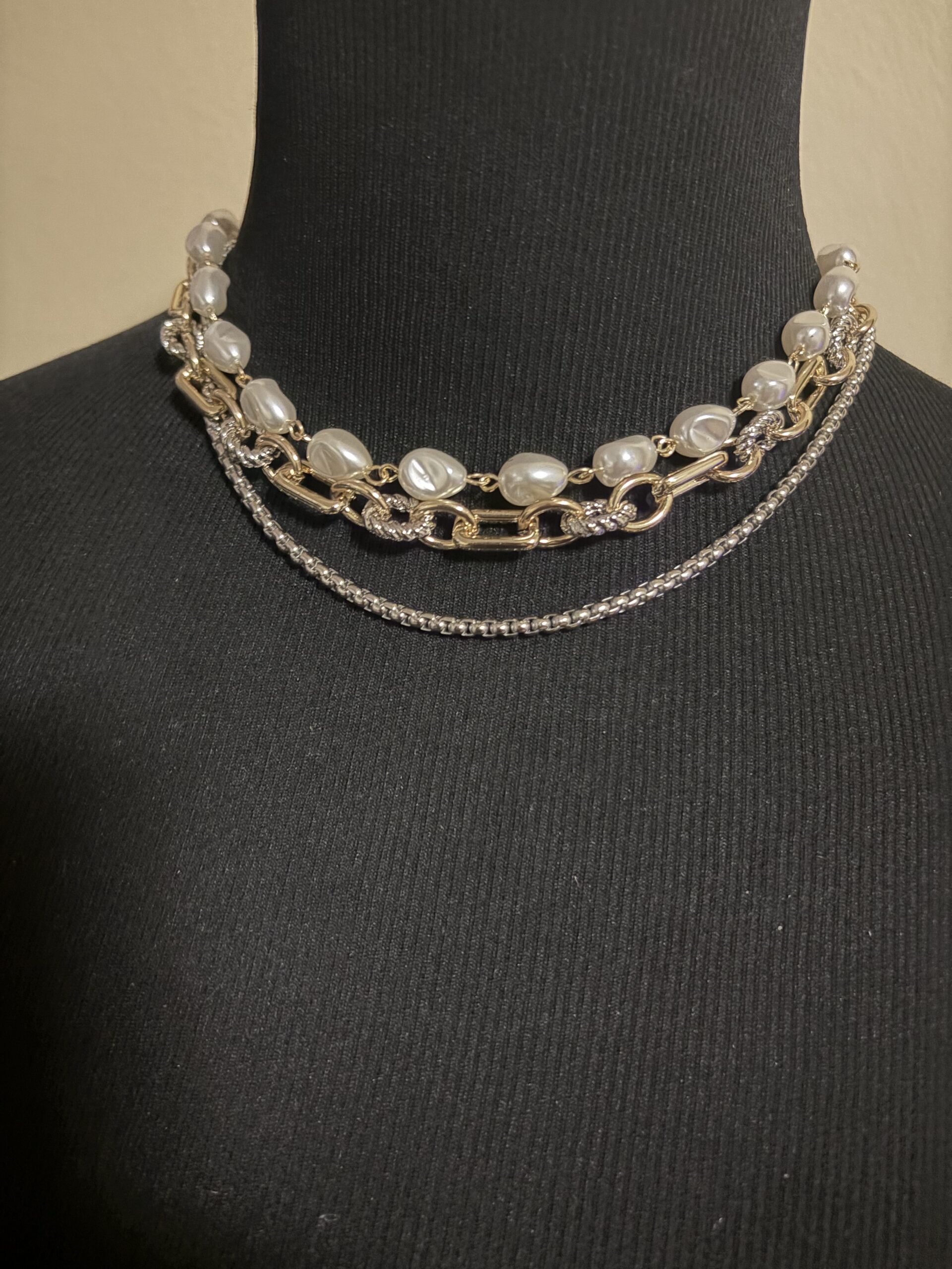 Layered Pearl & Chain Statement Choker - Image 2